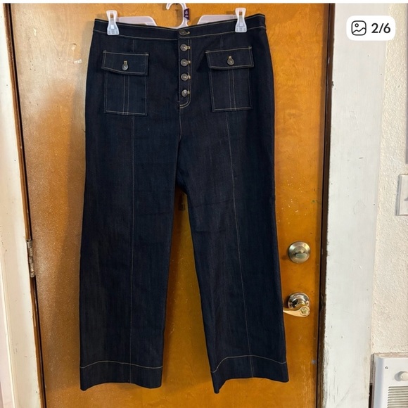 Designer cropped  jeans. Size 14. - Picture 2 of 6